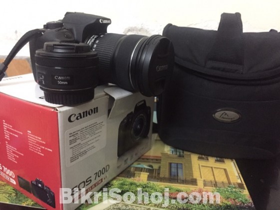 Dslr Canon 700D Camera